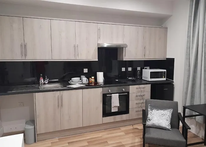 Belvue Serviced Apartment - Ealing Broadway
