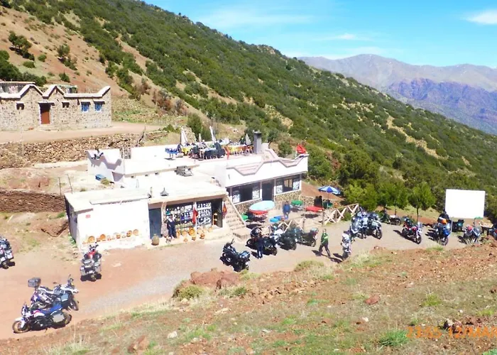 Tizintest LA HAUTE VUE 2100M - Hôtel Restaurant
