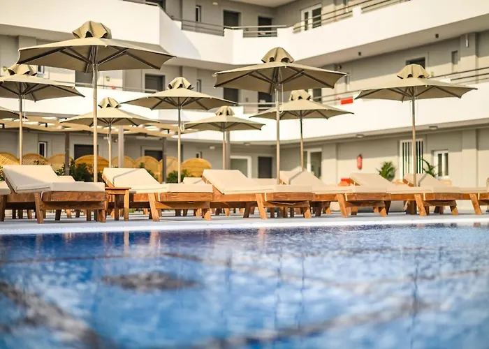 Nicolas Grand Suites, Adults Only