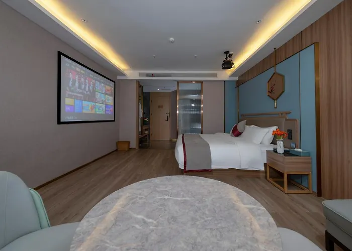 Morning Hotel, Changde Linli, Anfu Bus Station