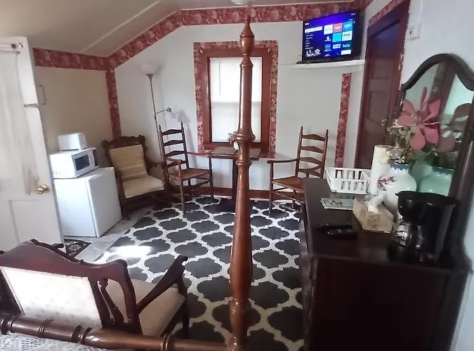 Sea Breeze Inn Beach Rentals
