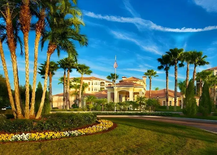 Entire Rental 3-Br Minutes From Disney X8 Hot Tub Apartment 2204