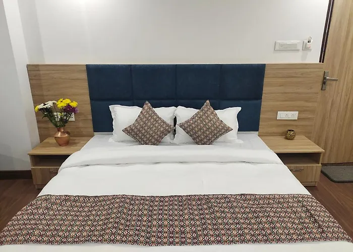 Shanol Residency