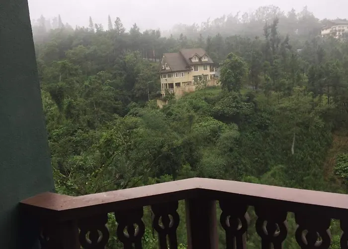 Carol Crosswinds Tagaytay