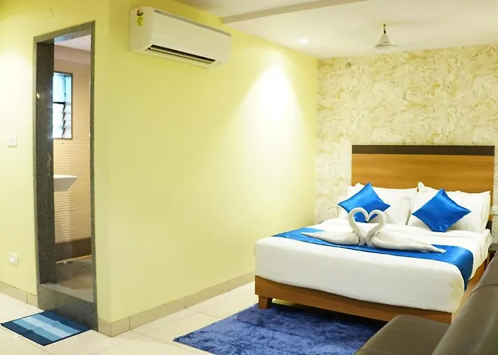 Sri Brundavan Grand Inn
