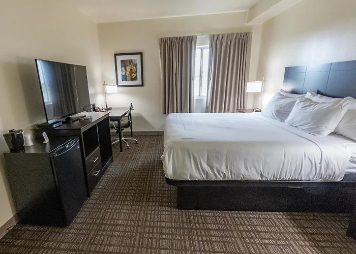 Cobblestone Hotel & Suites-Sheldon