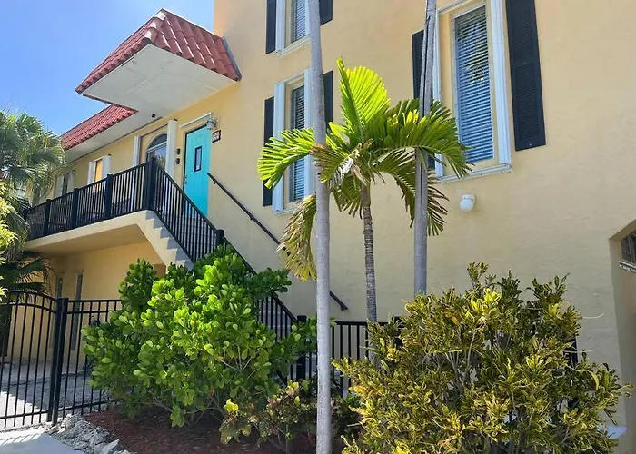 Boot Key Harbor Penthouse