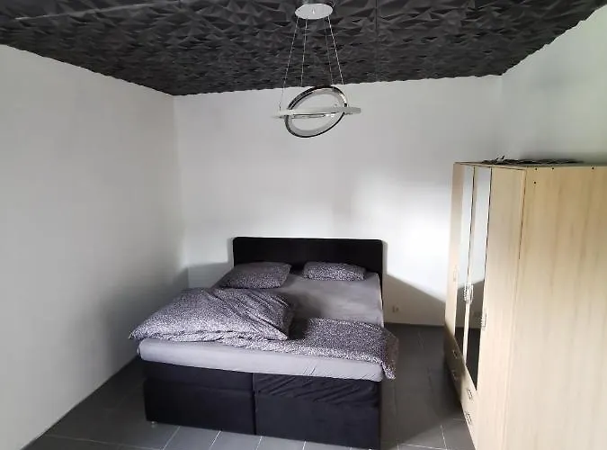 Ferienwohnung mit Garten und terasse Münsingen