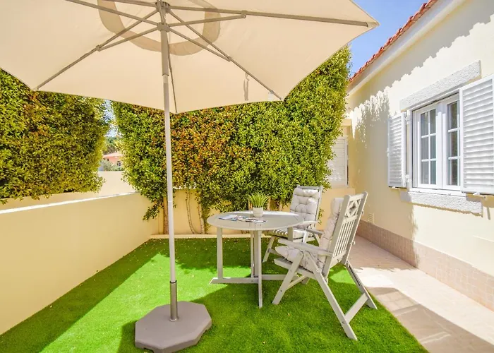 Apartamento encantador com terraço - 800 metros da praia
