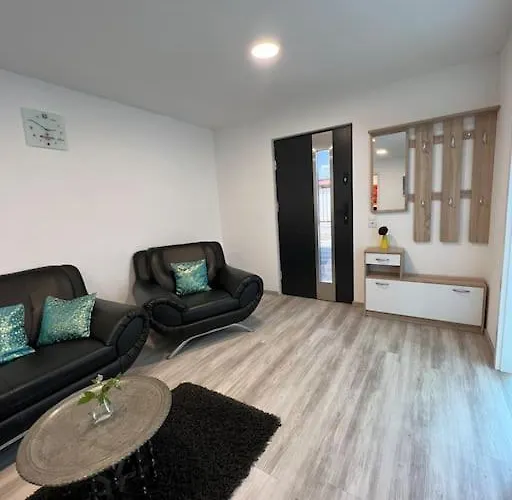 EG-Souterrain Wohnung