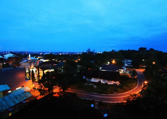 Grand Hatika Hotel