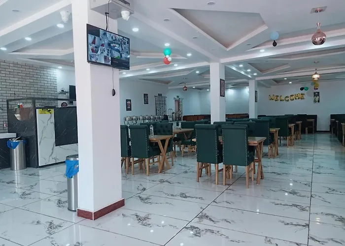 Pandith Exotics Hotel And Restaurant