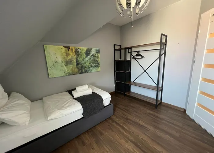 Moderne Galerie-Wohnung! Zentral-A8-B17 WIFI