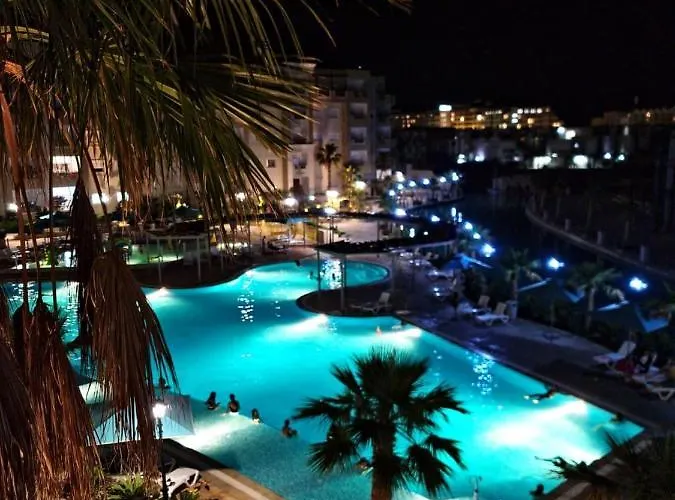 Super Appartement Avec 5 Piscines En Residence