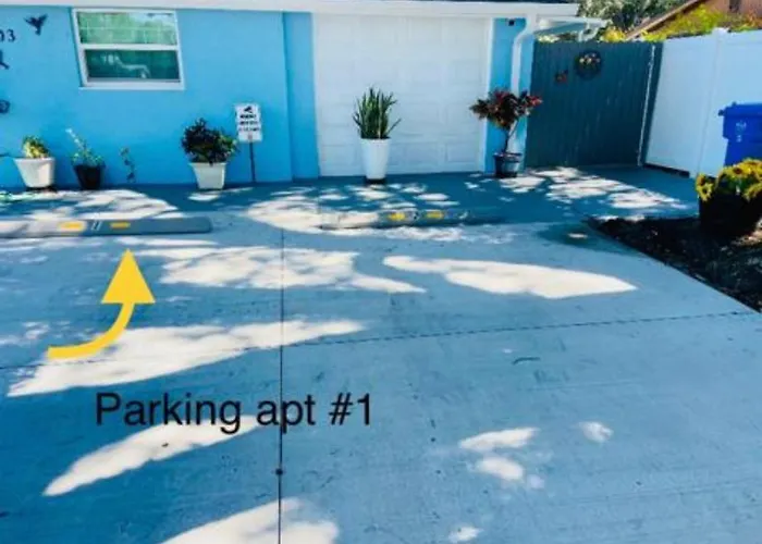 Lovely Rental Unit With Independent Entrance Apt # 1