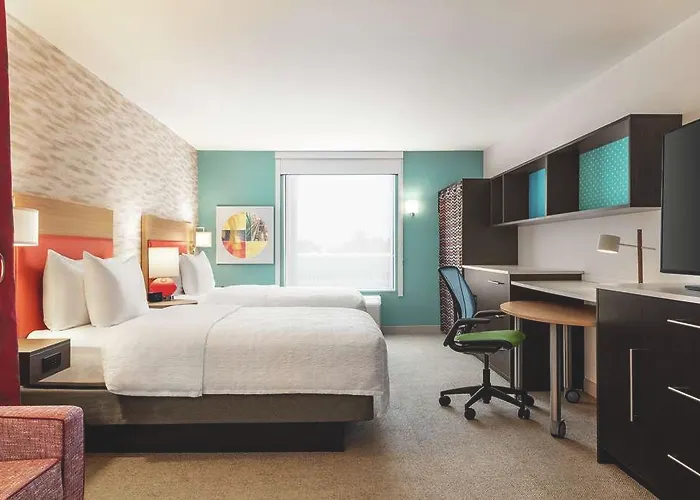 Home2 Suites By Hilton Milwaukee West