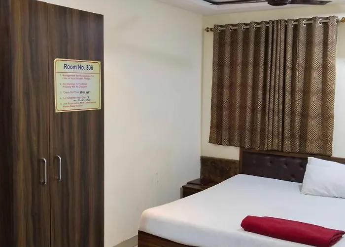 Hotel O Hansh Residency