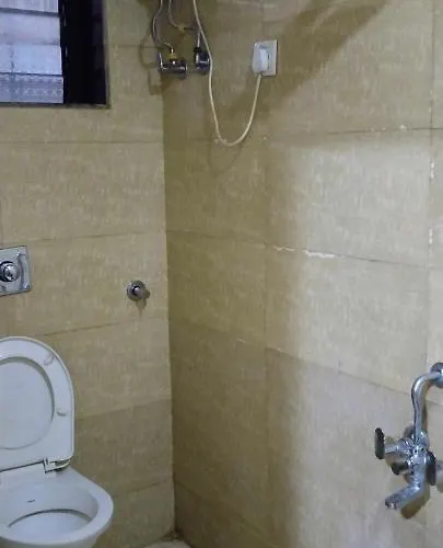 Hotel O Hansh Residency