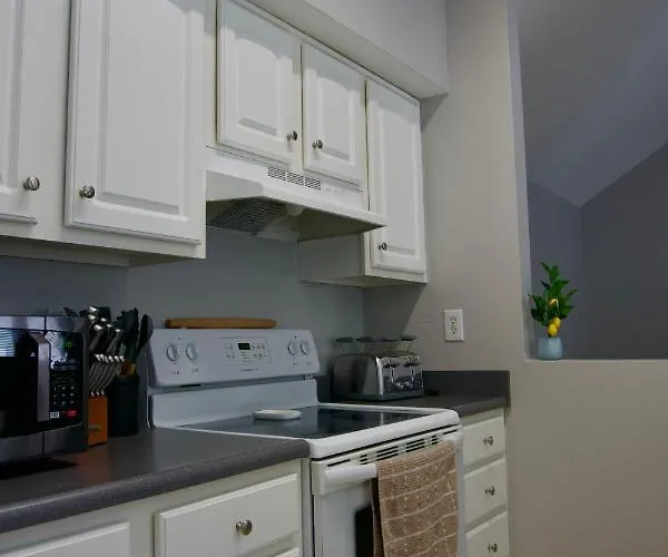 Cloud'S Bnb - The Signature Suite, For Cooks.