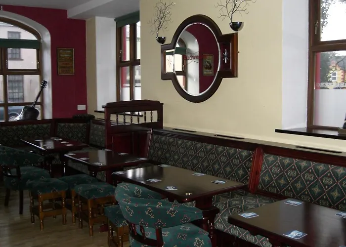 Ravine Hotel
