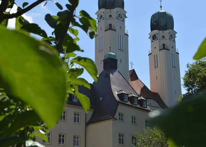 Gaestehaus Schweiklberg