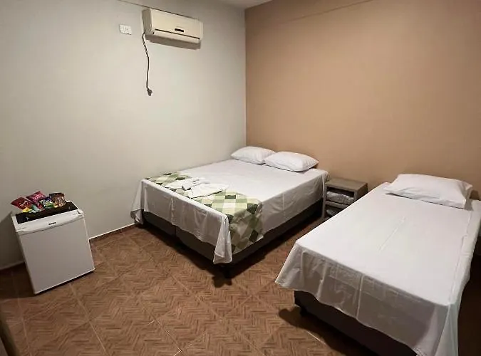 Hotel Paraiso - Fácil acesso as faculdades e FarmShow