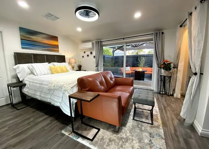 Sunrize Destinations - Newly Renovated Mesa Studio
