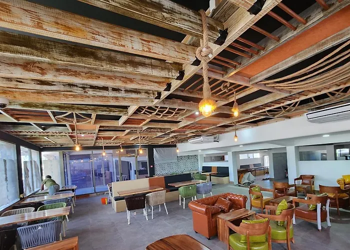 Vualiku Hotel & Apartments