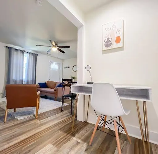 2Br Cedar Lane Road Retreat At Swamp Rabbit Trail!