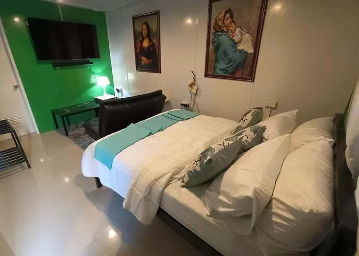 Happy Daze Hotel Tagum
