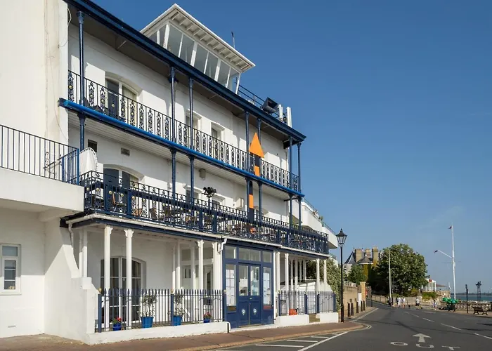 Royal London Yacht Club