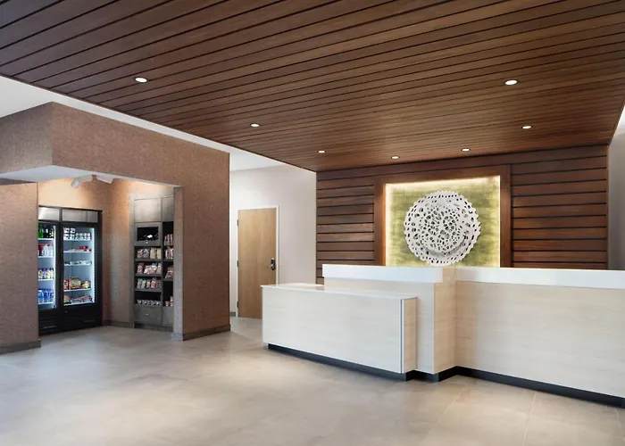 Fairfield By Marriott Inn & Suites Whitsett Greensboro East