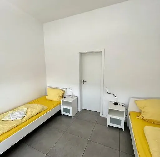 moderne und schicke Unterkunft in Zeestow - jedes Schlafzimmer verfügt über ein eigenes Bad
