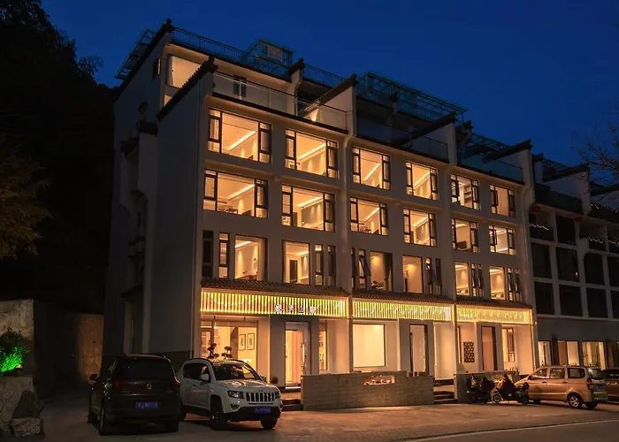 Mount Huangshan Yunqu Qinxiang B& B- Huangshan Mountain Scenic Area Tangkou South Gate Interchange Center