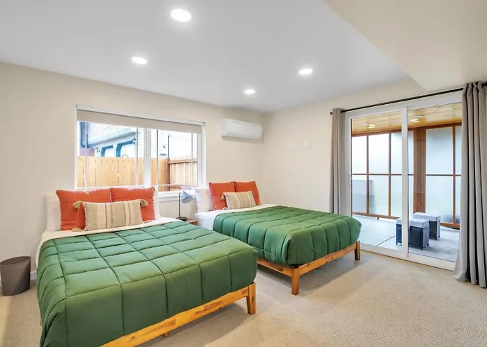 Pacific Northwest Retreat Duplex 3Min From Seattle
