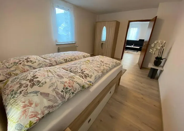 Vali'S Apartment One