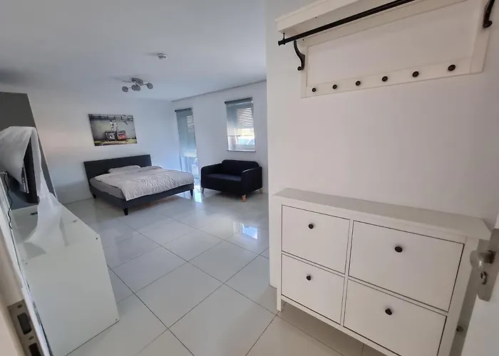 Landau, schöne helle gemütliche Wohnung
