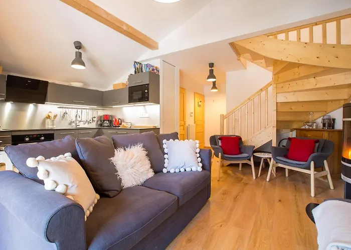 Stunning 2 Bedroom Duplex, 10 Min Walk From Centre