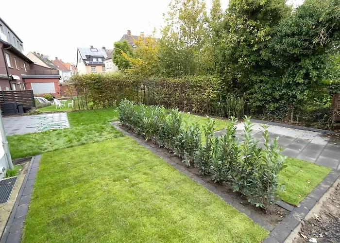 Apart54-Modern Design I Garden With Terrace I Smart Tv I Free Parking I Free Wifi