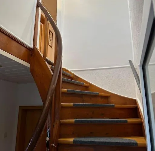 Gemütliche Wohnung nähe Alsfeld - Parkplatz