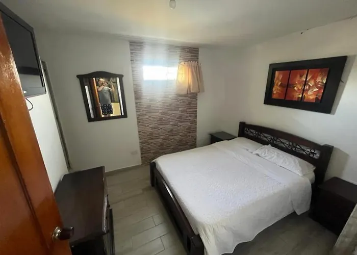 Hotel Baroee