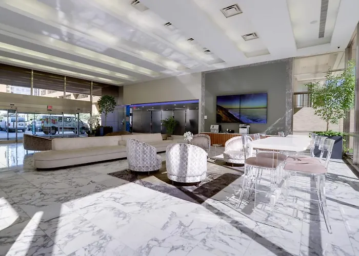 Elegance In Crystal City - Amazing Apartment With Gym