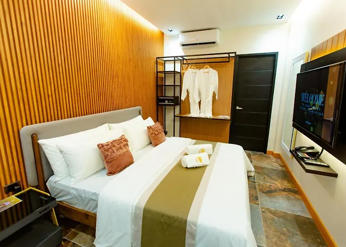 Rockfort Hotel