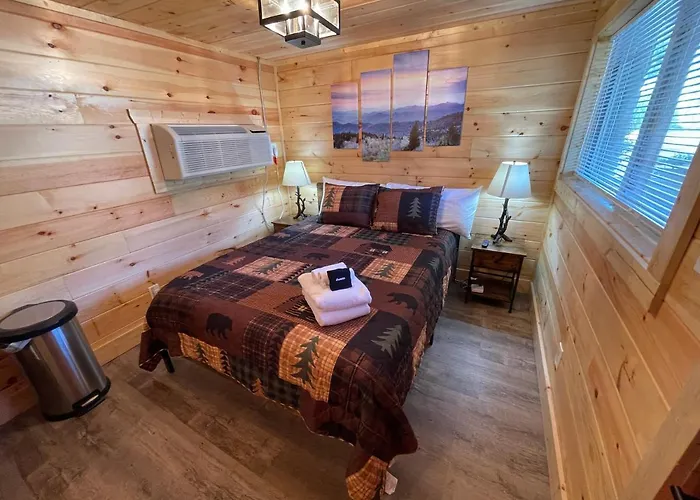 Newly Remodeled Motel In Gatlinburg!