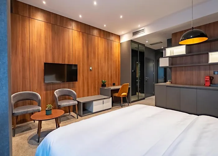 Hotel Element