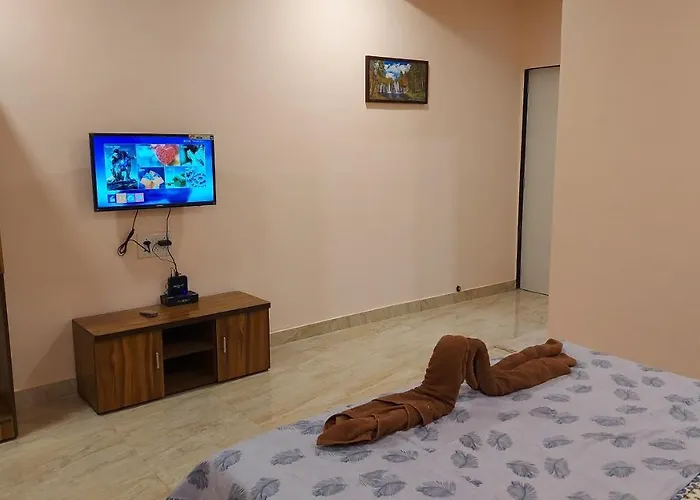 Soham Beach Resort, Diveagar