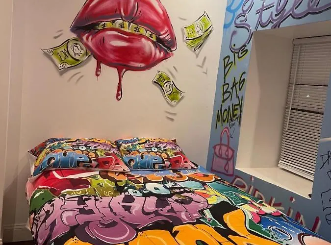 Art Deco Graffiti Suite