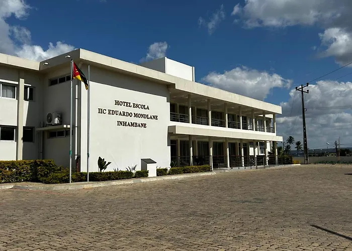 Inhambane Hotel Escola