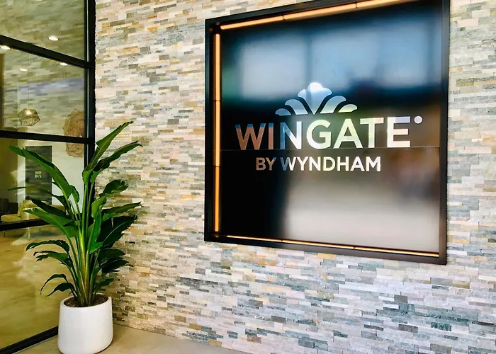 Wingate By Wyndham Long Island City