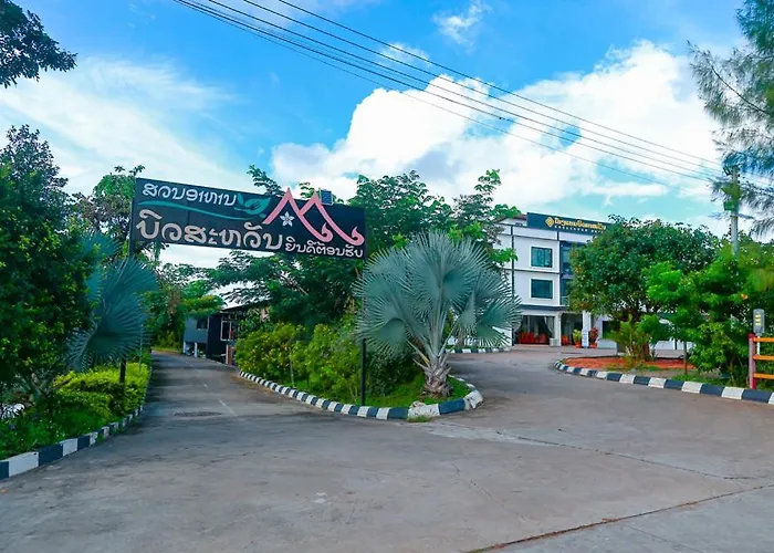 Bouasavan Hotel And Garden